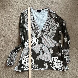 Hale Bob large long sleeve v neck long sleeve